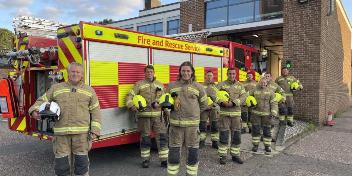 Crews praised after stopping roof fire from spreading 